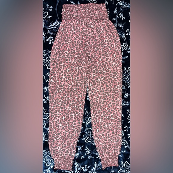 Zenana Outfitters Pink Leopard Print Jumpsuit - Picture 9 of 9